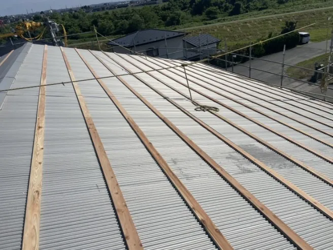 倉庫屋根改修工事