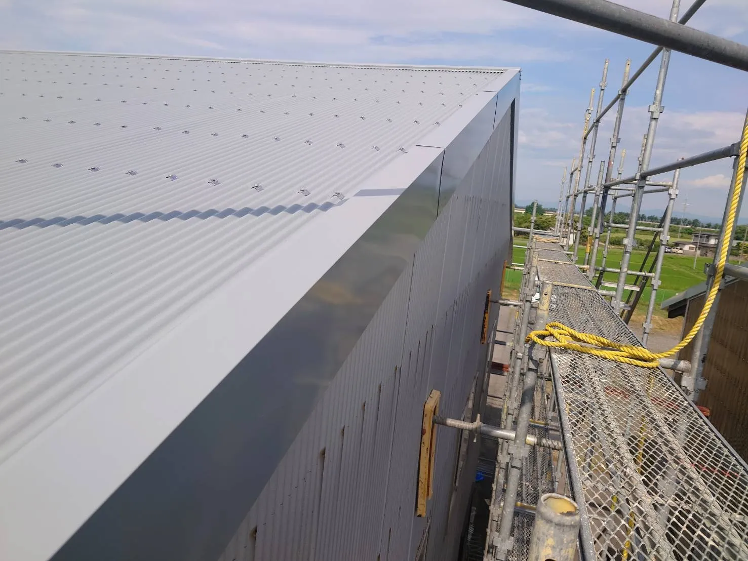 倉庫屋根改修工事