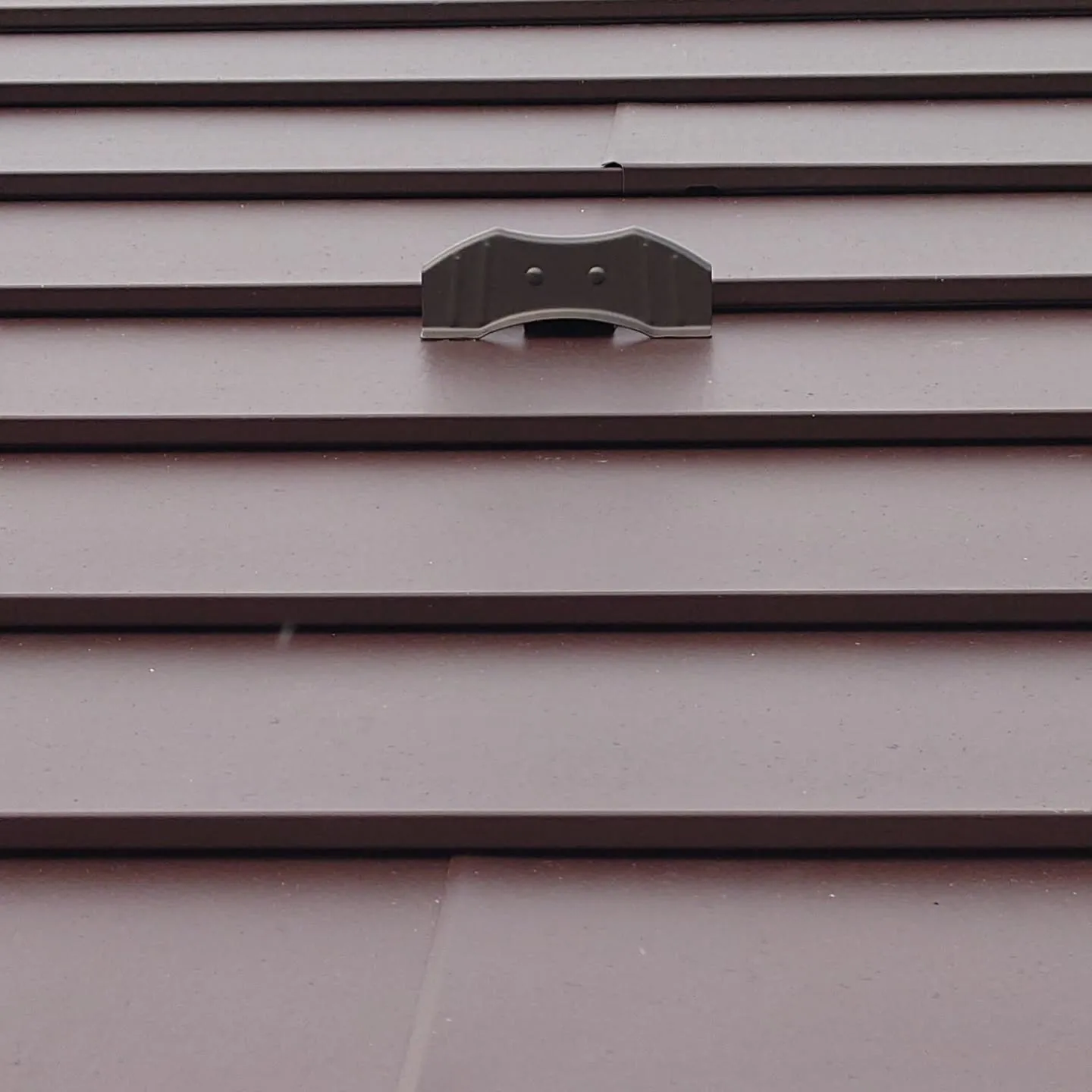 屋根カバー工法。